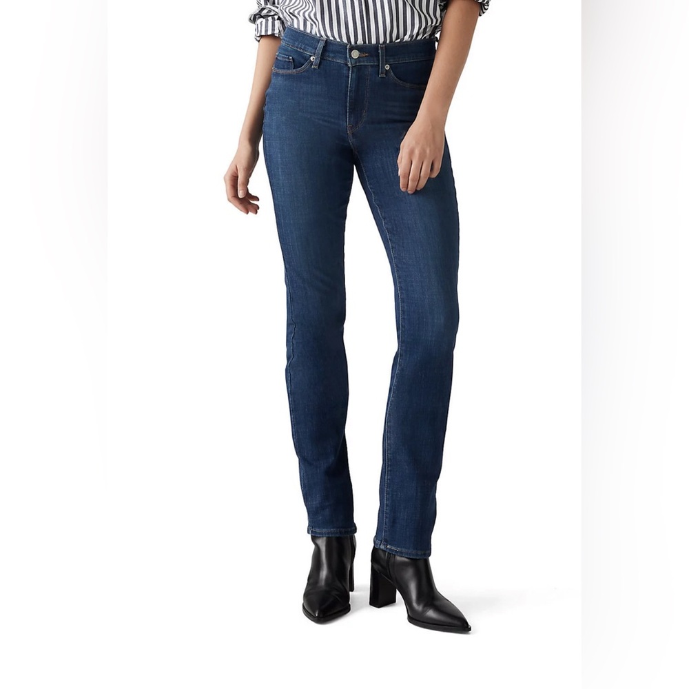 Levi's Women's Straight Leg Jeans - Dark Blue